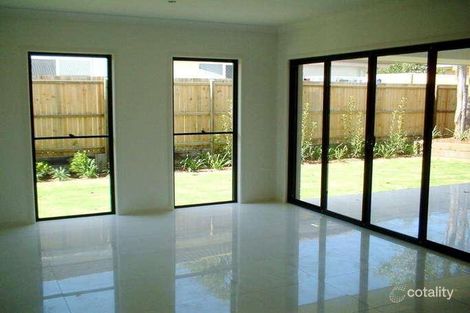 Property photo of 64 Goodenia Crescent Seventeen Mile Rocks QLD 4073