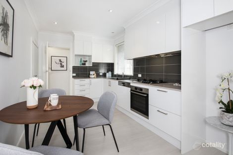 Property photo of 2/44 Royal Avenue Glen Huntly VIC 3163