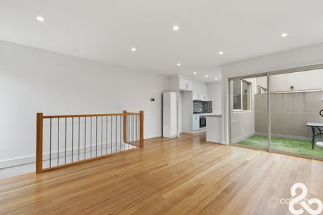 Property photo of 2/68 Wheatsheaf Road Glenroy VIC 3046