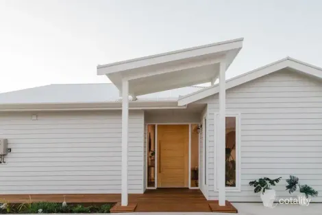 Property photo of 11 Loveshack Route Streaky Bay SA 5680