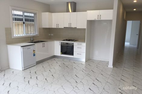 37 Margaret Dawson Dr, Carnes Hill, NSW 2171