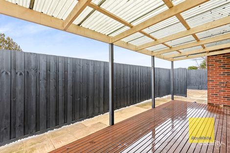 Property photo of 2/15 Arbour Grove Belmont VIC 3216