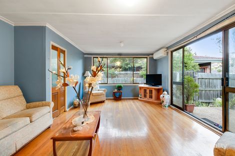 Property photo of 14 Laurina Crescent Frankston North VIC 3200