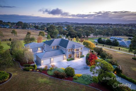 130 Sunset Dr, Chirnside Park, VIC 3116