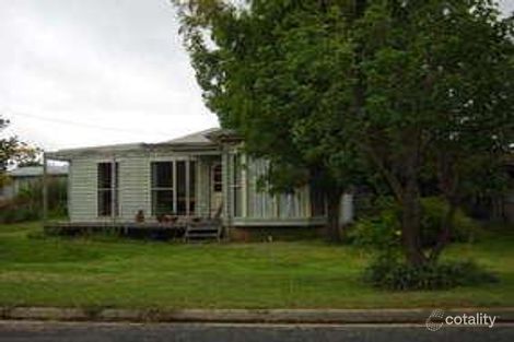 18 Rowan Ave, Uralla, NSW 2358