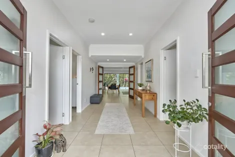 Property photo of 7 Icefire Quay Trinity Park QLD 4879