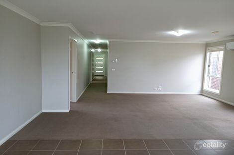 Property photo of 3 Chanticleer Avenue Harkness VIC 3337