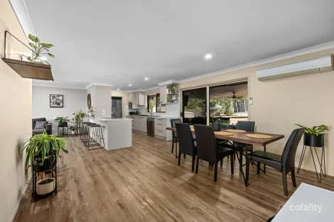 Property photo of 31 Stephenson Crescent Kensington Grove QLD 4341