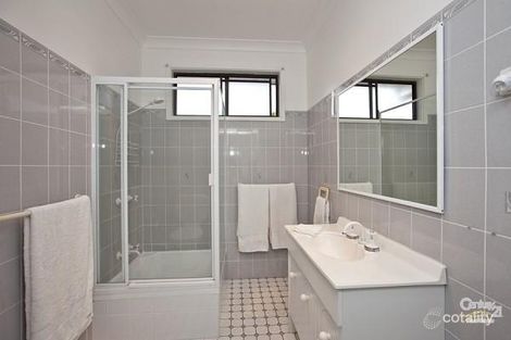 Property photo of 32 Andrew Road Valentine NSW 2280