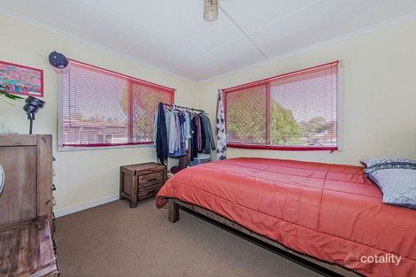 Property photo of 3 Bonneville Street Holland Park West QLD 4121