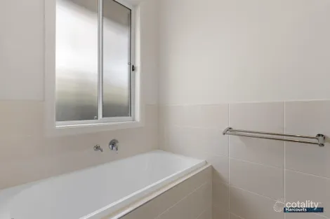 Property photo of 25 Olsen Way Munno Para SA 5115