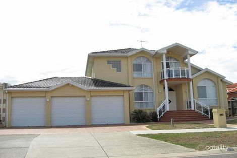 32 Wellesley Dr, Taylors Lakes, VIC 3038