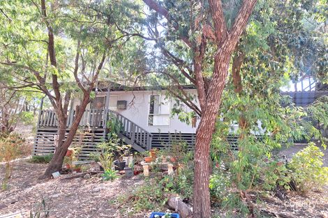 13 Reading Rd, Myalup, WA 6220