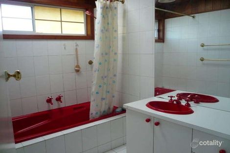 Property photo of 103 Heaths Road Hoppers Crossing VIC 3029