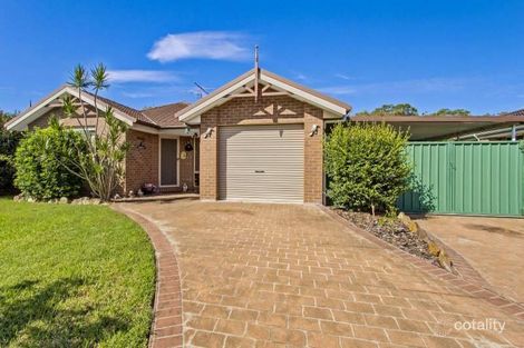 Property photo of 8 Maher Close Kariong NSW 2250