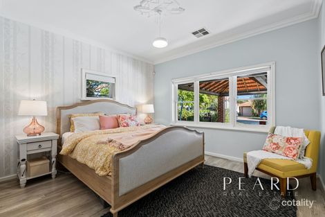Property photo of 6 Boundary Road St James WA 6102
