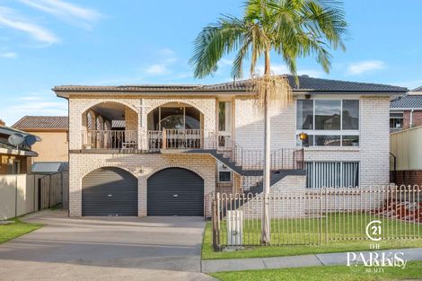 52 Castlereagh St, Bossley Park, NSW 2176