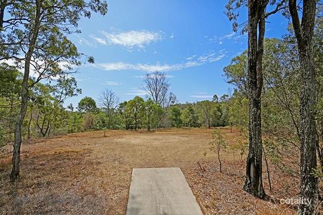 479 Savages Rd, Brookfield, QLD 4069