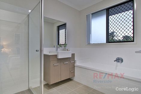 Property photo of 14 Blyde Street Sinnamon Park QLD 4073