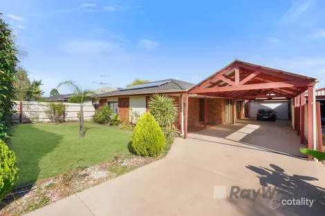 Property photo of 5 Bosco Close Narre Warren VIC 3805