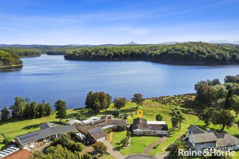 8 Honeysuckle Cl, Burrill Lake, NSW 2539