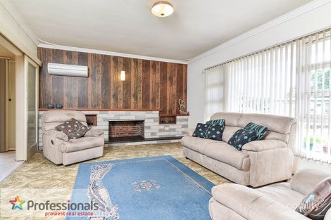 Property photo of 8 Brooklea Place Ferndale WA 6148