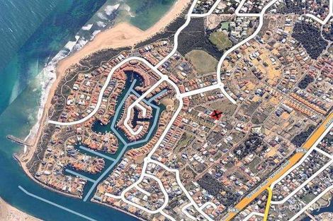 17 Mandjar Lane, Wannanup, WA 6210