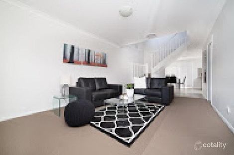 5/2 Conmurra Cct, Shortland, NSW 2307