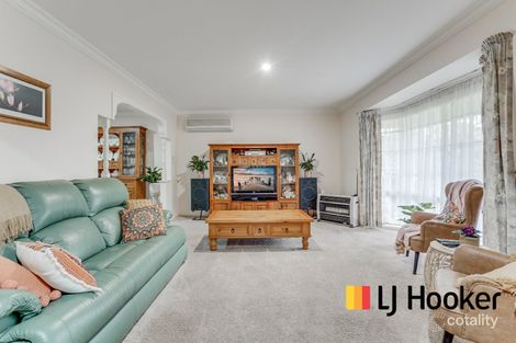 Property photo of 11 Corundum Close Eagle Vale NSW 2558