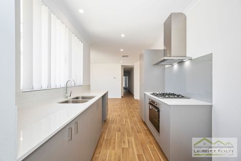 17 Reef Break Dr, Two Rocks, WA 6037