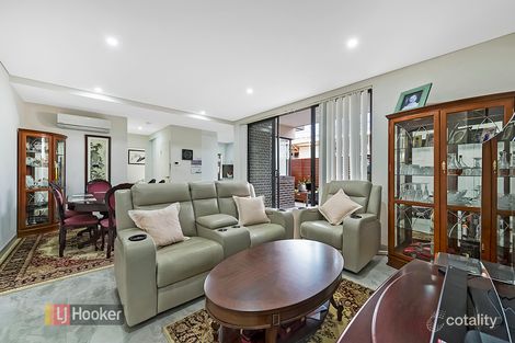Property photo of 3/3-5 Linden Street Toongabbie NSW 2146