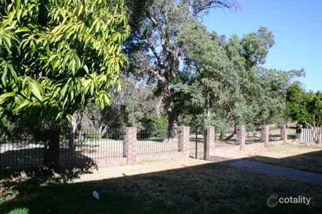 Property photo of 14 Ilford Place Thornlie WA 6108