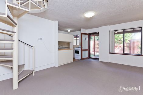 37/33 Farina Dr, Yokine, WA 6060