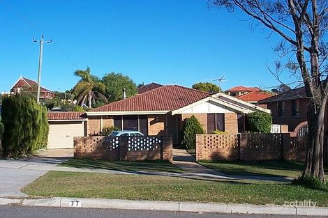 37 Curedale St, Beaconsfield, WA 6162