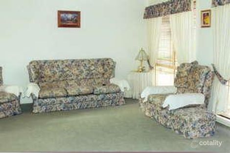 Property photo of 5 Kyamba Close San Remo NSW 2262