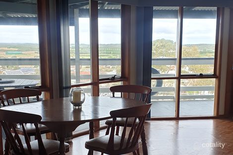 Property photo of 32 Sunset Strip Ocean Grove VIC 3226