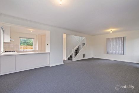 Property photo of 15/5 Devenish Avenue Montrose VIC 3765