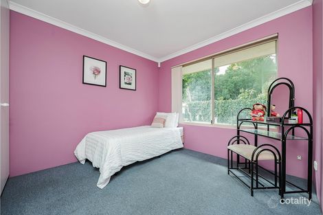 Property photo of 21 Emerald Court Maida Vale WA 6057