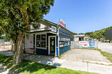 2430 Warburton Hwy, Yarra Junction, VIC 3797