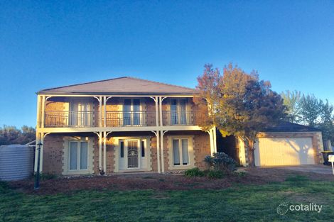 10 Salina Walk, Caroline Springs, VIC 3023