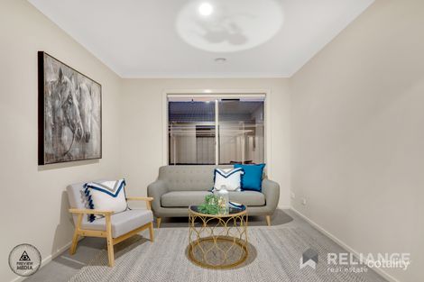 Property photo of 1 Dexter Grove Point Cook VIC 3030