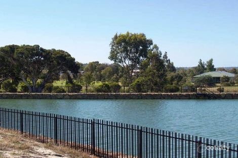 Property photo of 42 Cherry Hills Circle Dunsborough WA 6281