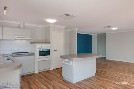 Property photo of 23 Squires Gardens Stratton WA 6056