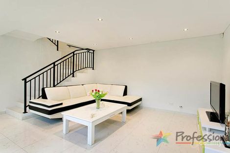 Property photo of 18A Lyle Avenue Hurstville NSW 2220