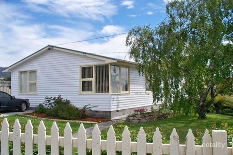 68 Abbotsfield Rd, Claremont, TAS 7011