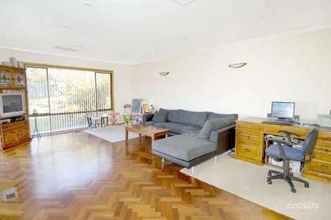 Property photo of 4 Brosnan Road Bentleigh East VIC 3165