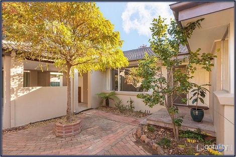 Property photo of 9 Kinleyside Crescent Weetangera ACT 2614