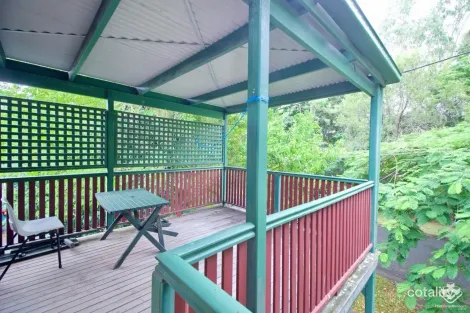 Property photo of 72 Dell Road St Lucia QLD 4067