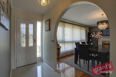 Property photo of 1 Westleigh Crescent Narre Warren VIC 3805
