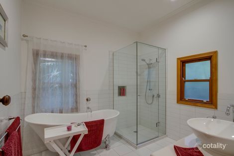 Property photo of 1 Florence Avenue Emerald VIC 3782